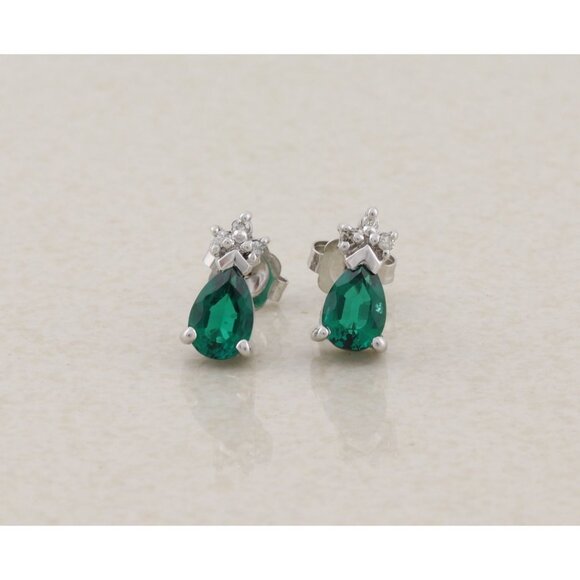 14k White Gold Lab Created Emerald & Diamond Earrings Stud Post Earrings 3/8" - Picture 1 of 9